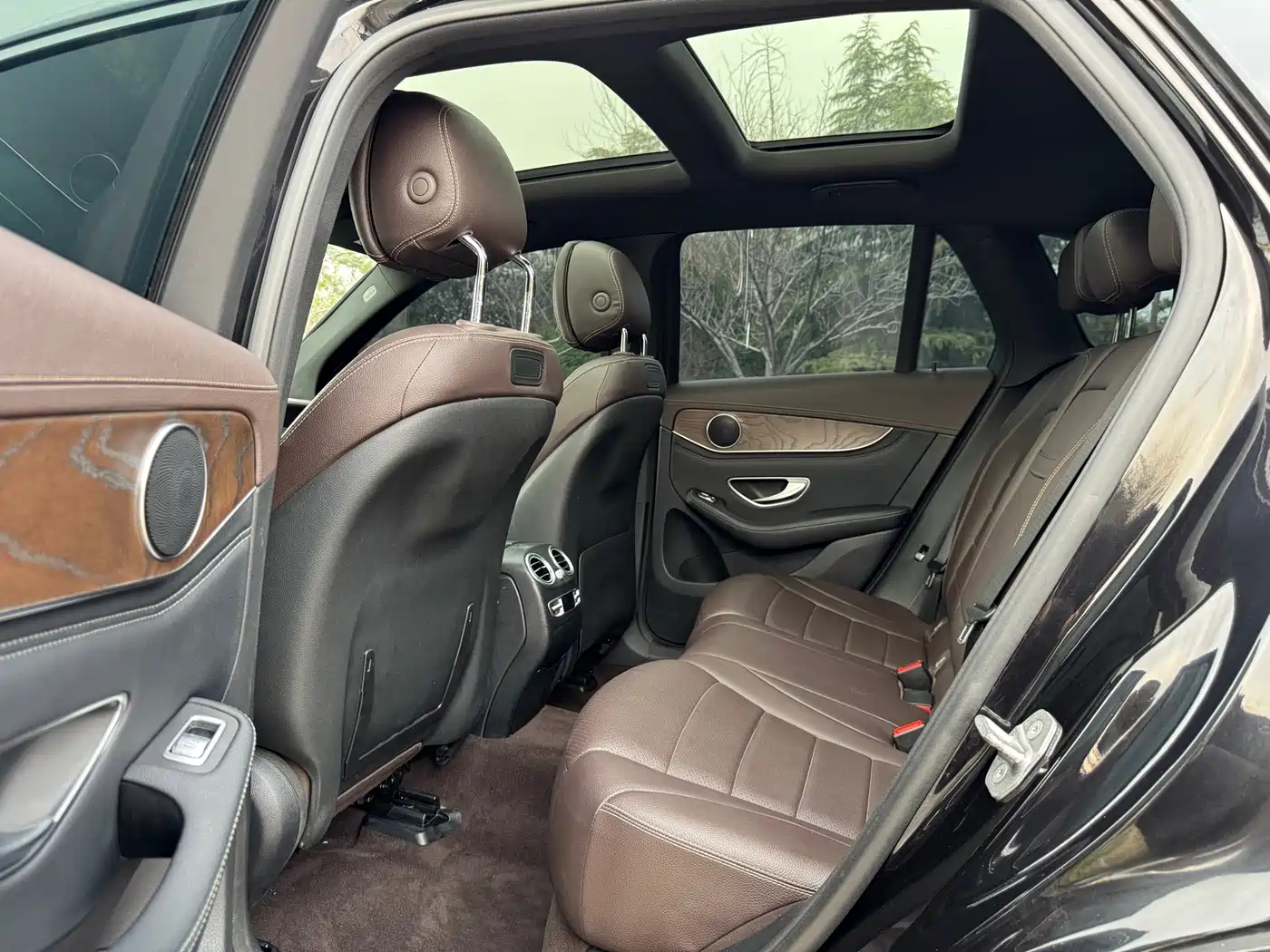 Mercedes-Benz GLC 2018 GLC 300 4MATIC Dynamic фото 12