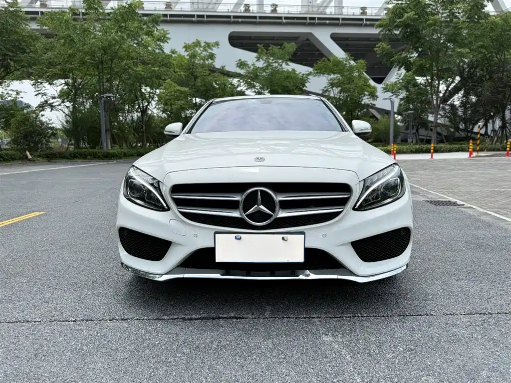 Mercedes-Benz C-Class 2018 C 180 L Fashion Sport Edition фото 2