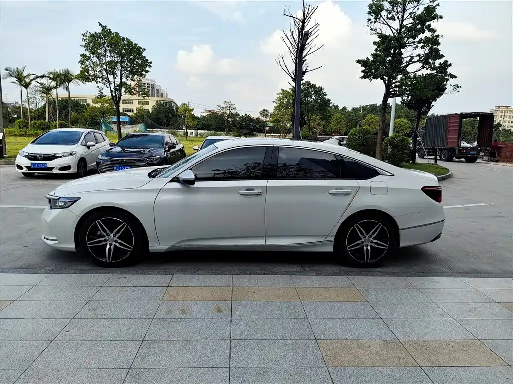 Honda Inspire 2023 2022 260TURBO Premium Joy Edition
