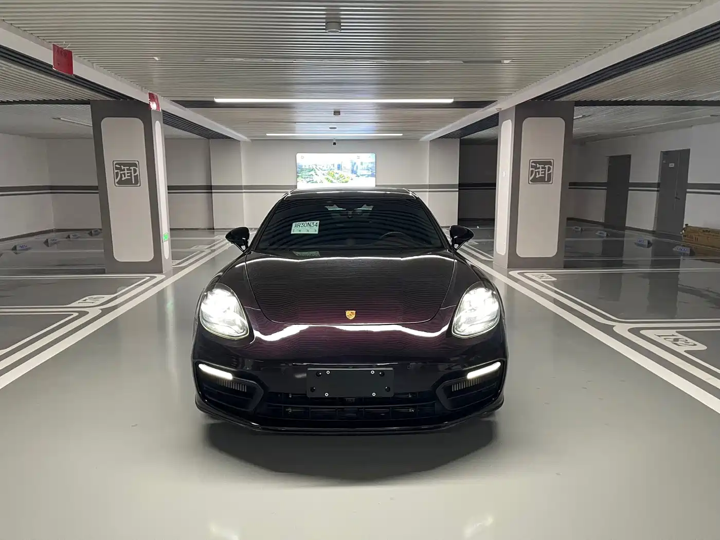 Porsche Panamera 2022 Panamera 4 Executive Long Wheelbase 2.9T фото 2