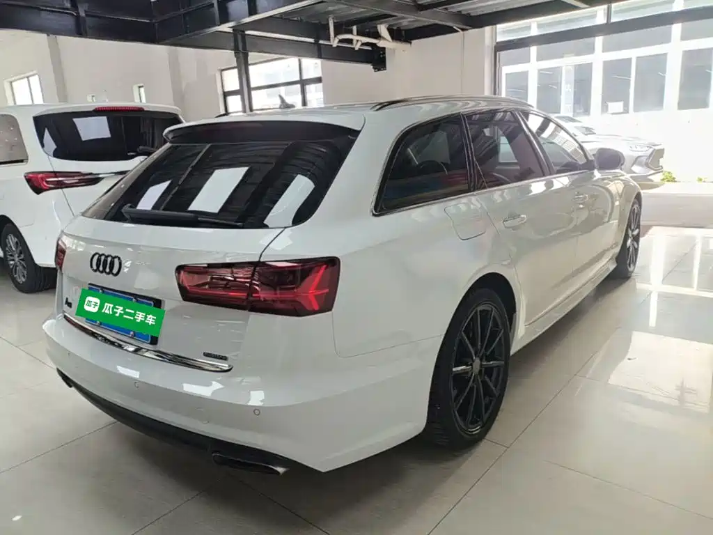 Фото 7 - Audi A6 (Import)