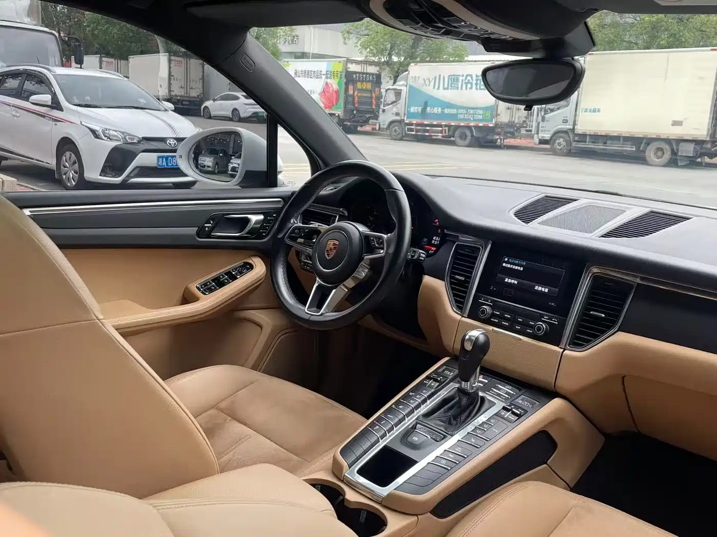 Porsche Macan 2017 Macan 2.0T фото 6