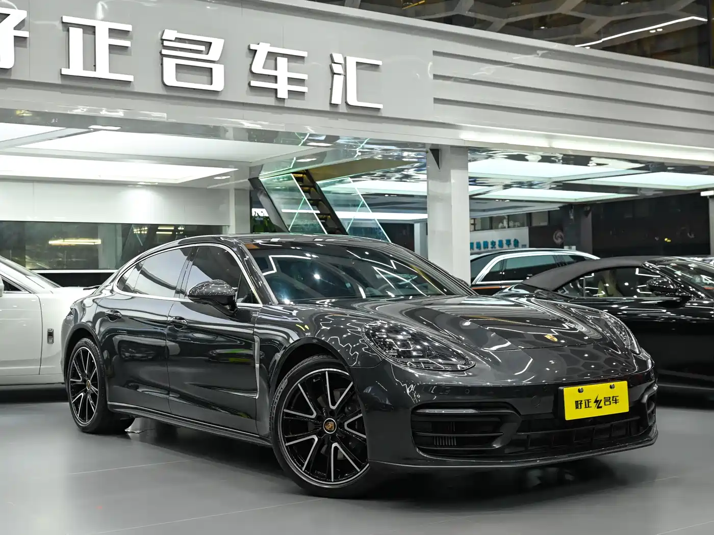 Porsche Panamera 2021 Panamera Executive Long Wheelbase 2.9T фото 4