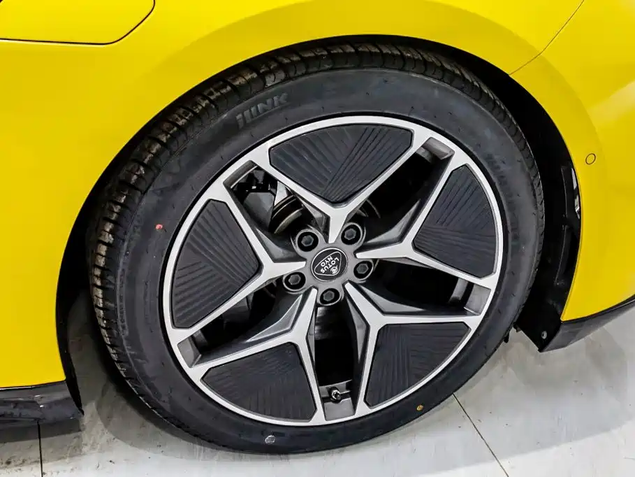 Lotus Emeya 2024 2024 EMEYA L+