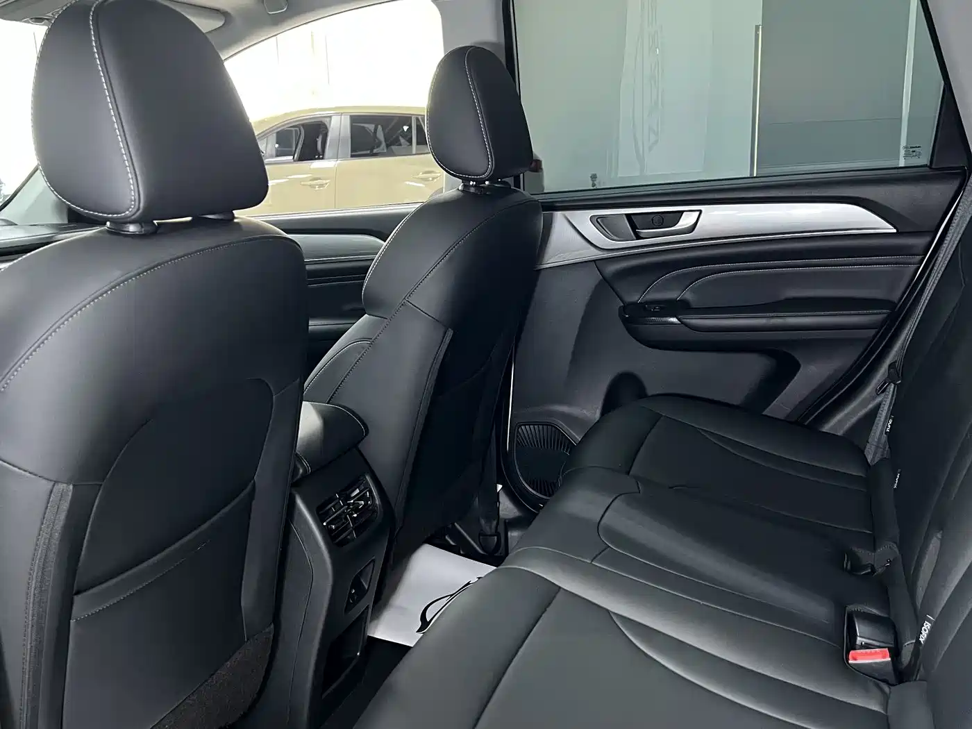 Haval M6 2021 PLUS 1.5T DCT Luxury Smart Connect фото 22