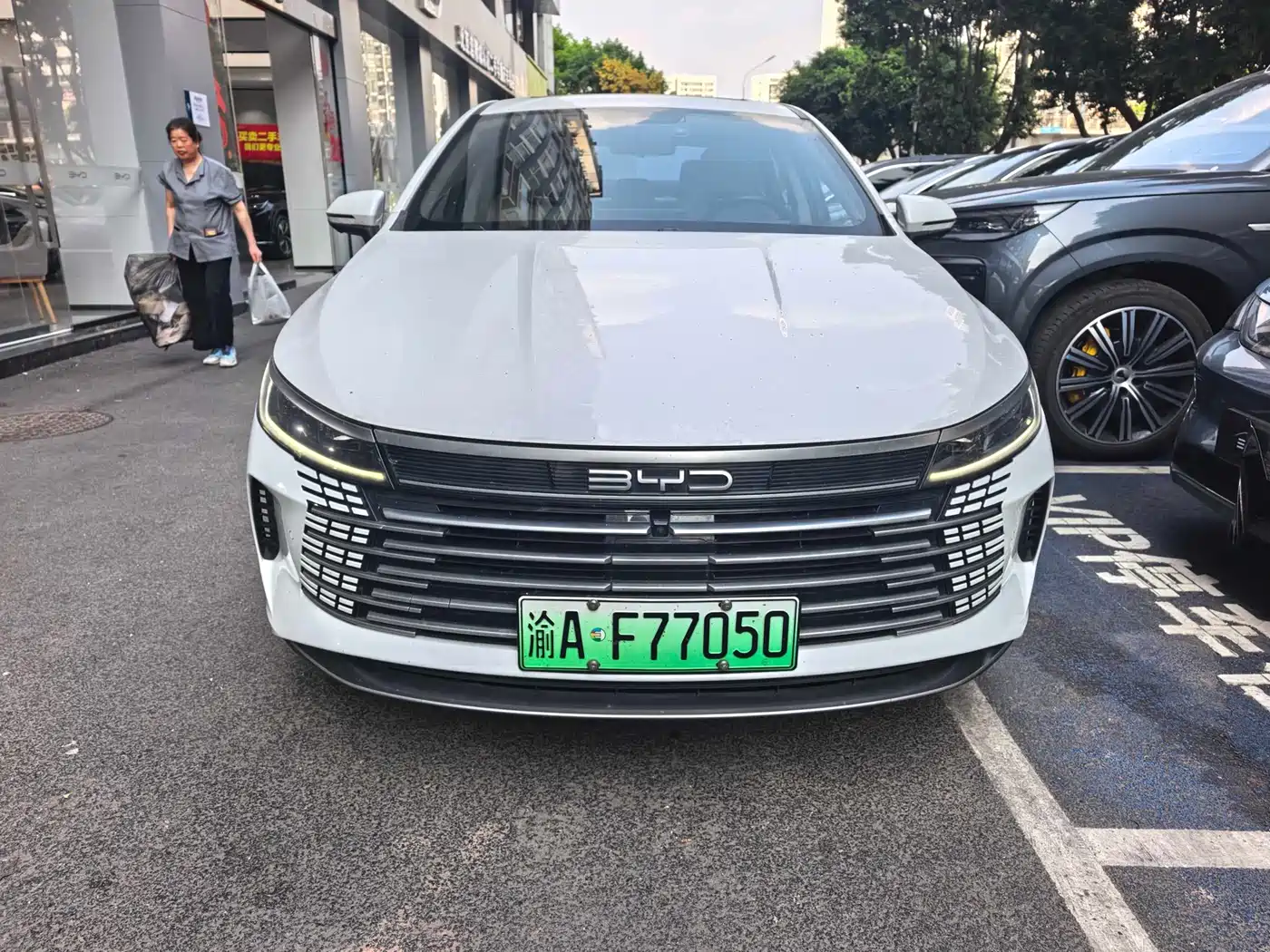 BYD Destroyer 05 2022 DM-i 120KM Premium фото 2