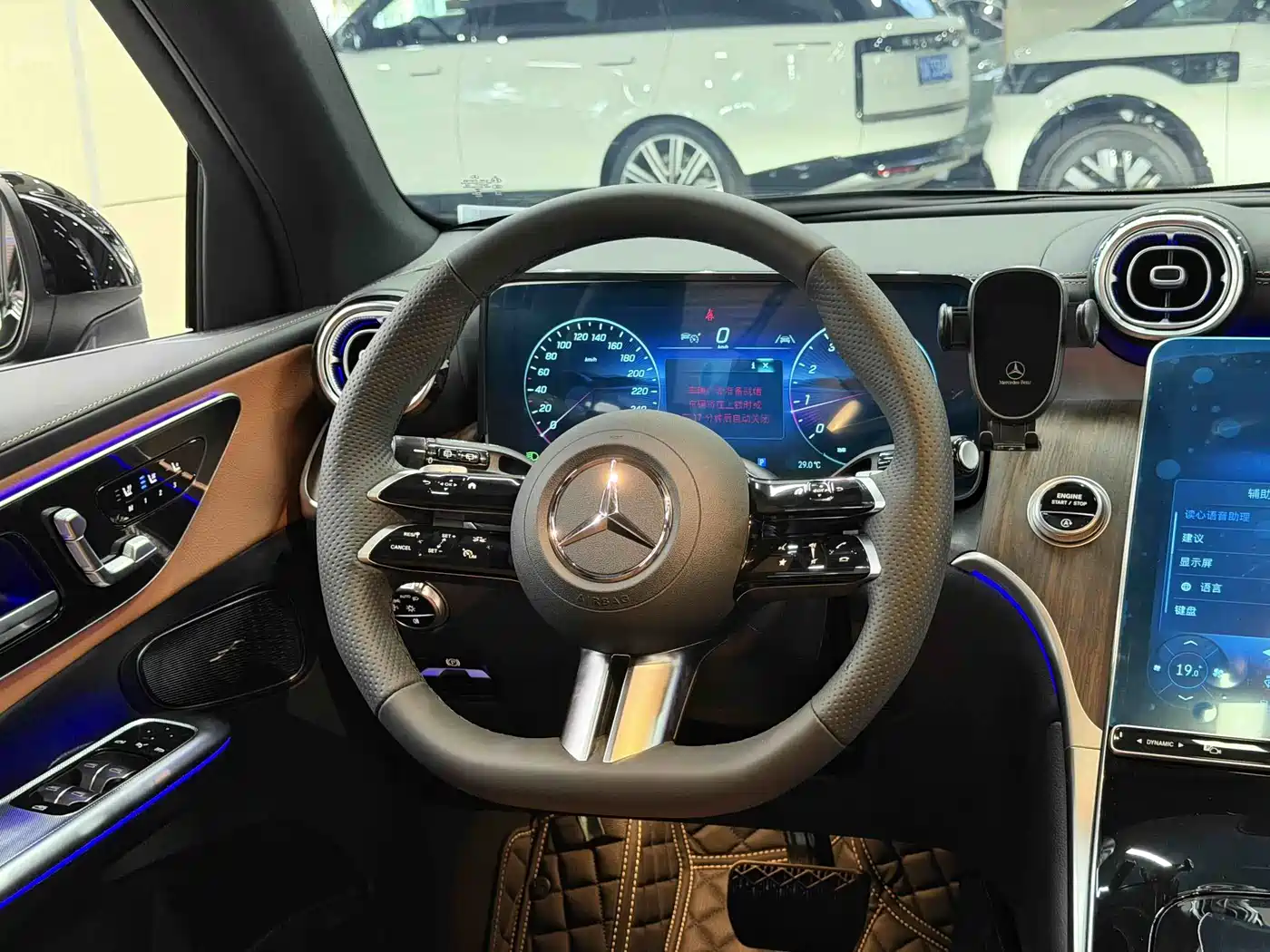Mercedes-Benz GLC 2025 2025 GLC 300 L 4MATIC Dynamic 5-seater