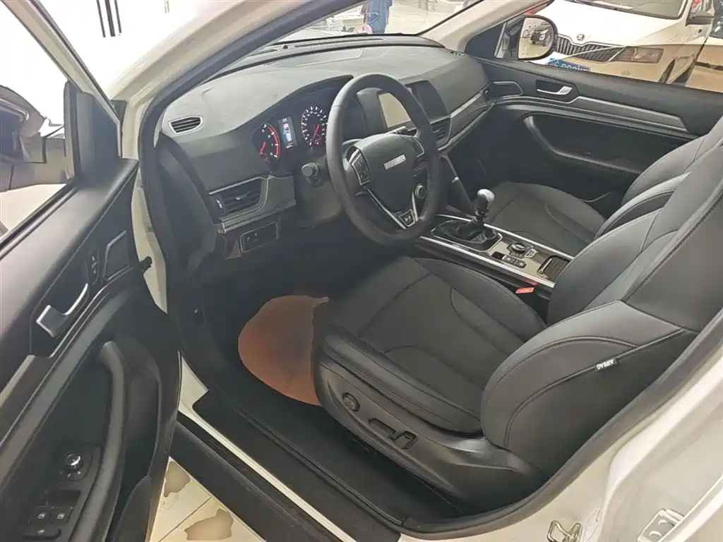 Haval H6 2019 Sport 1.5T Manual 2WD Elite (China VI) фото 16