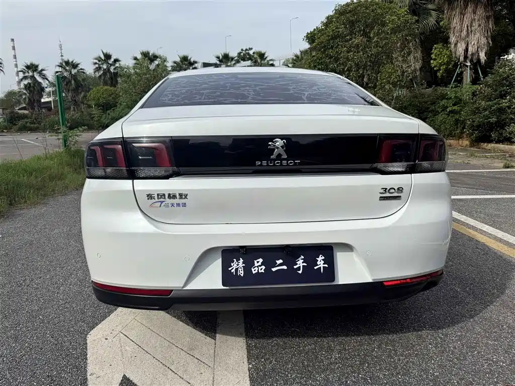 Peugeot 308 2018 230THP Auto Luxury Edition фото 5