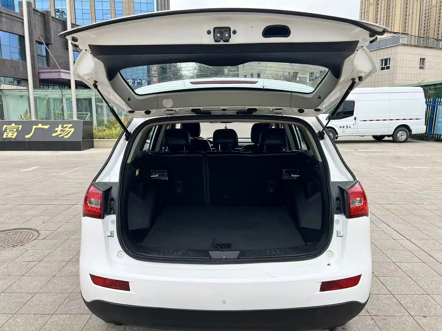 Фото 18 - Zotye T600