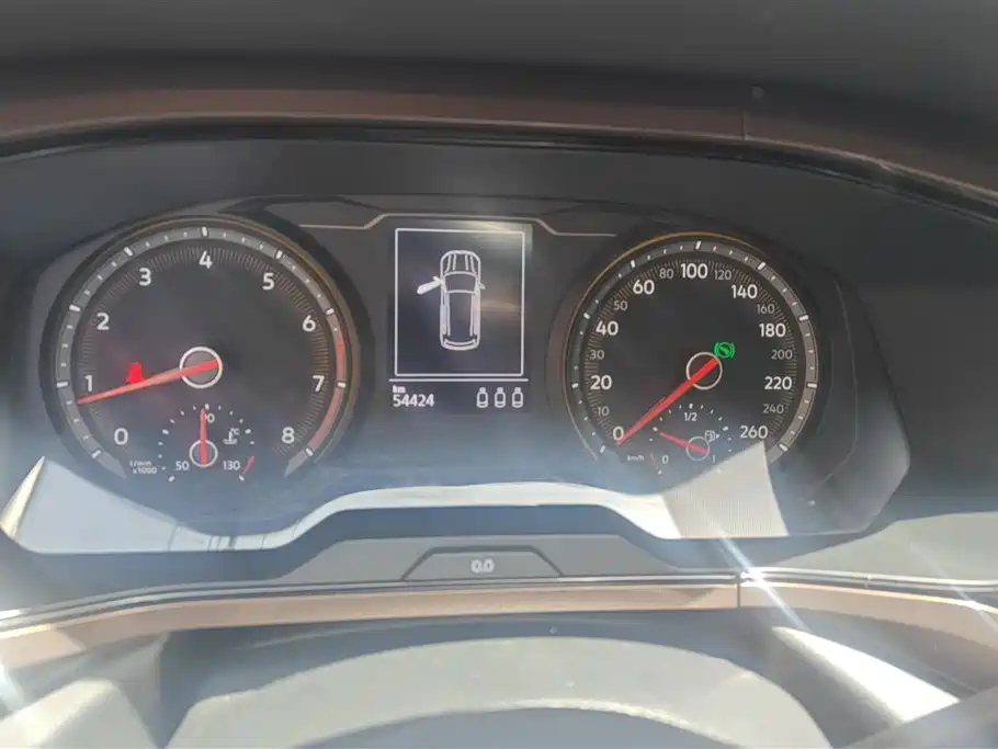 Volkswagen Tharu 2021 280TSI 2WD Luxury Plus фото 14