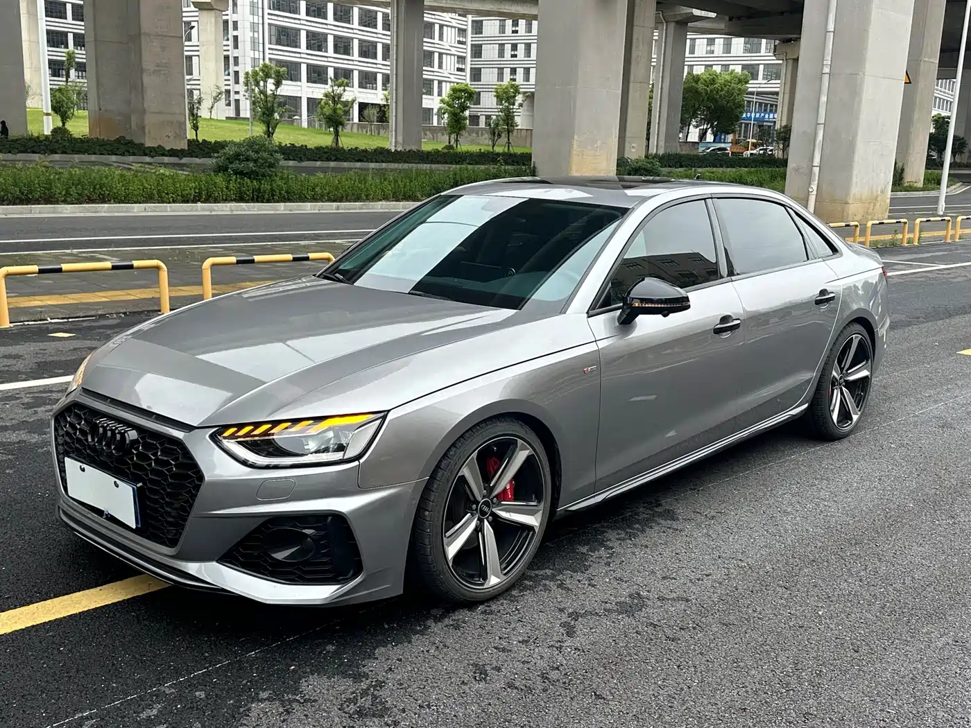 AUDI A4L
