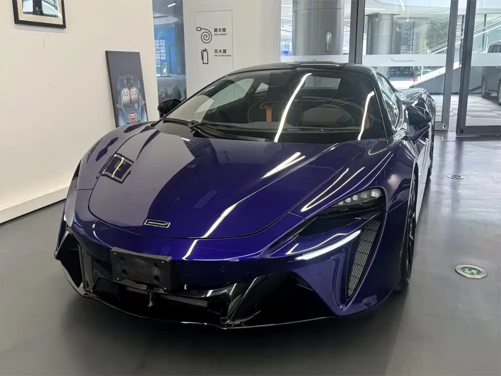 McLaren Artura 2025 3.0T Hybrid Coupe