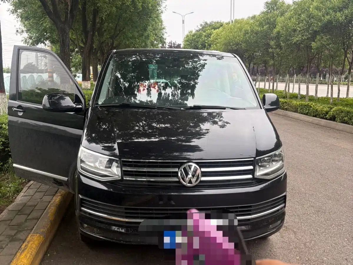 Volkswagen Multivan 2017 2.0TSI 2WD Luxury 7-Seater