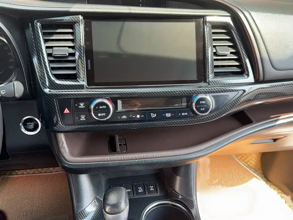 Toyota Highlander 2021 2.0T AWD Luxury 7-Seater фото 12