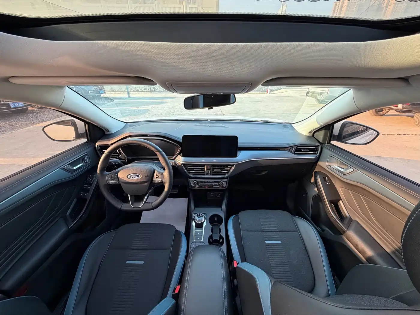 Ford Focus 2022 2021 Shooting Brake EcoBoost 180 Auto Hunter