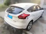 Фото 2 - Ford Focus