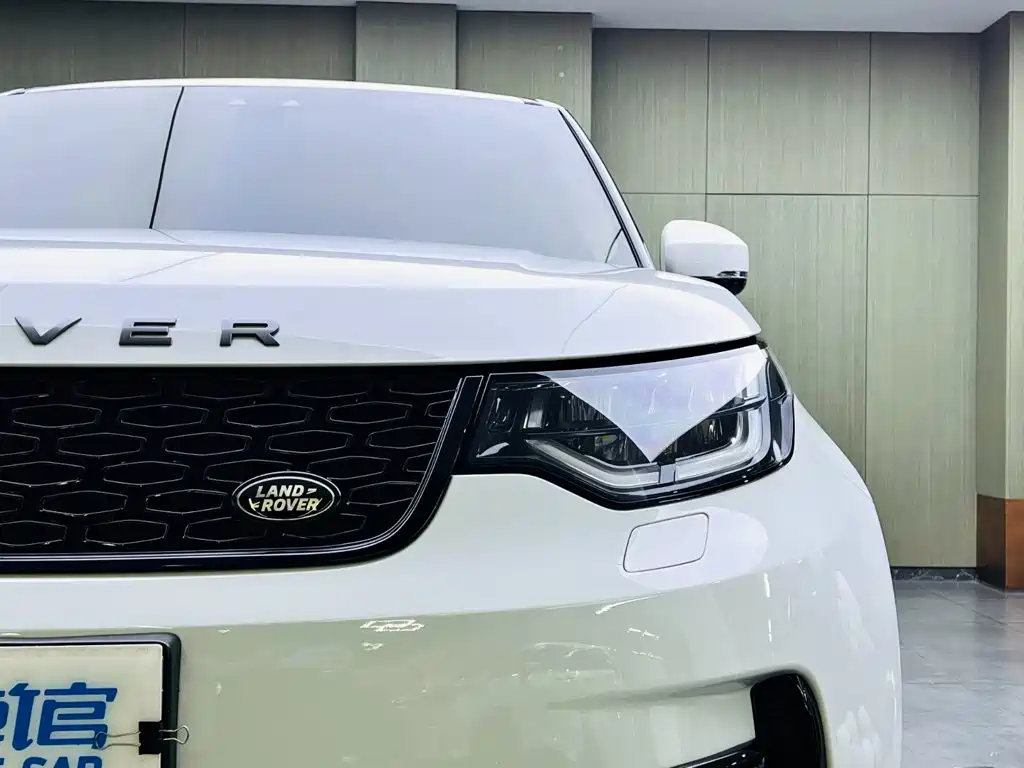صورة 7 - Land Rover Discovery