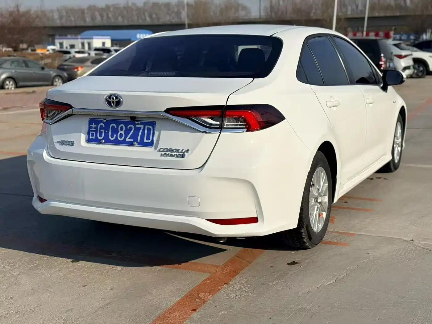 Toyota Corolla 2023 1.8L Smart Hybrid Dual Engine Pioneer Edition фото 9