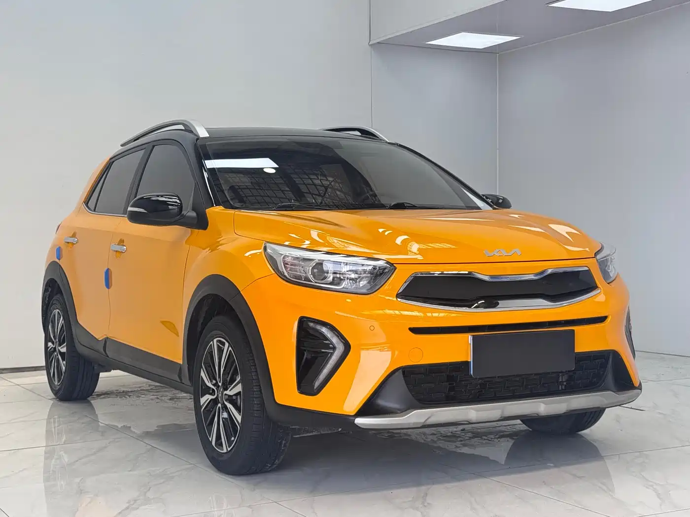 Kia KX1 2021 1.4L CVT Fun Sunroof Version фото 3