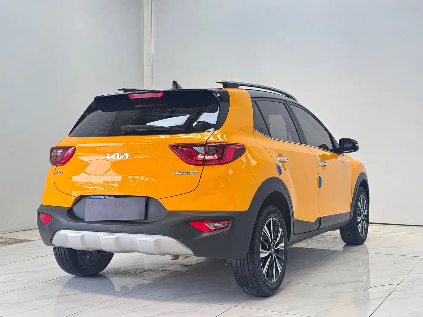 Kia KX1 2021 1.4L CVT Fun Sunroof Version фото 6
