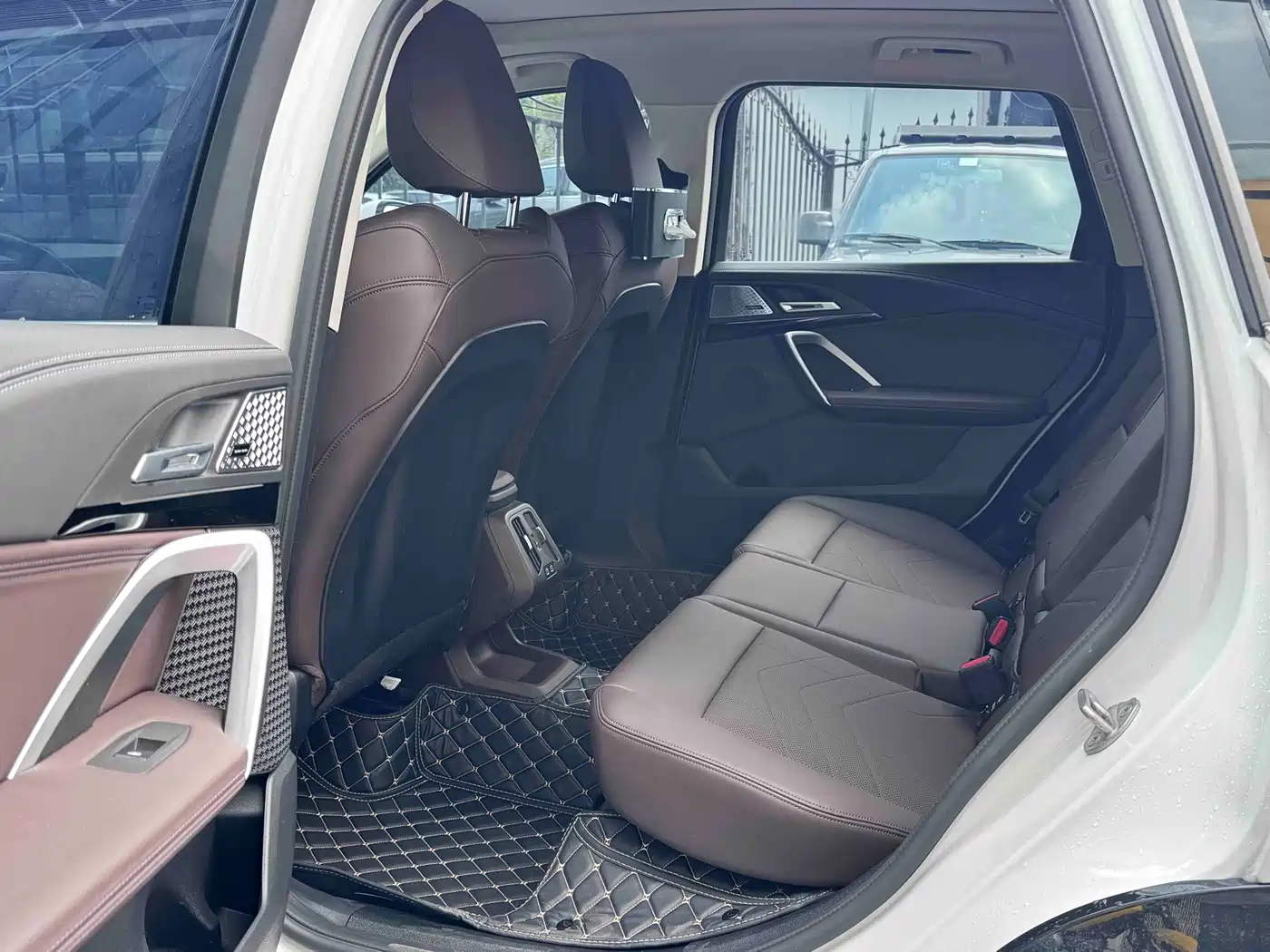 BMW X1 2024 sDrive25Li M Sport Package фото 11