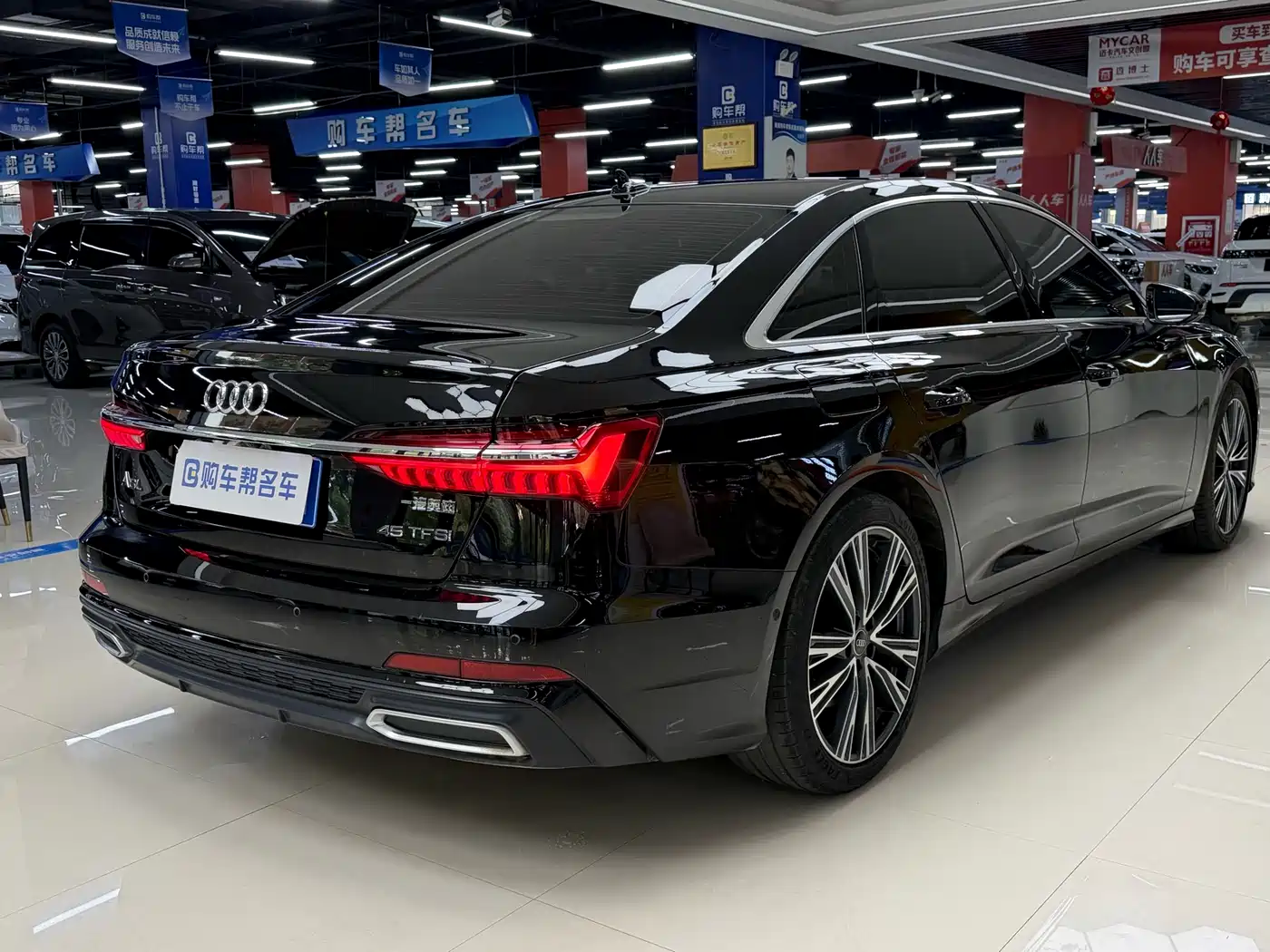Audi A6L 2021 45 TFSI Exclusive Sport фото 19