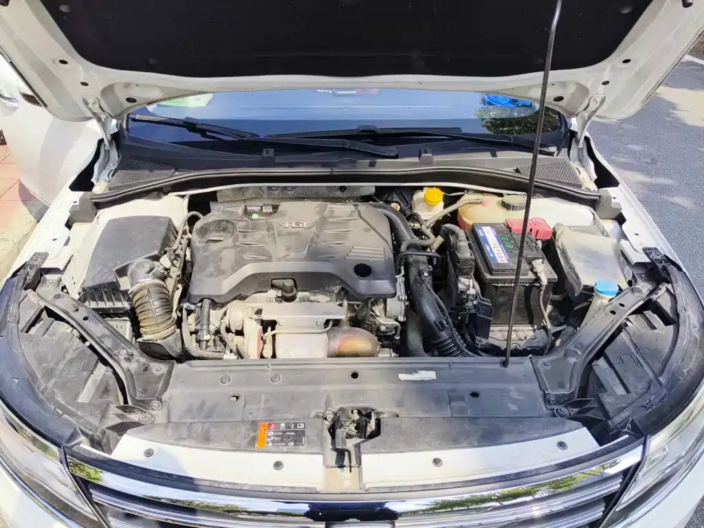 Фото 3 - Roewe i6