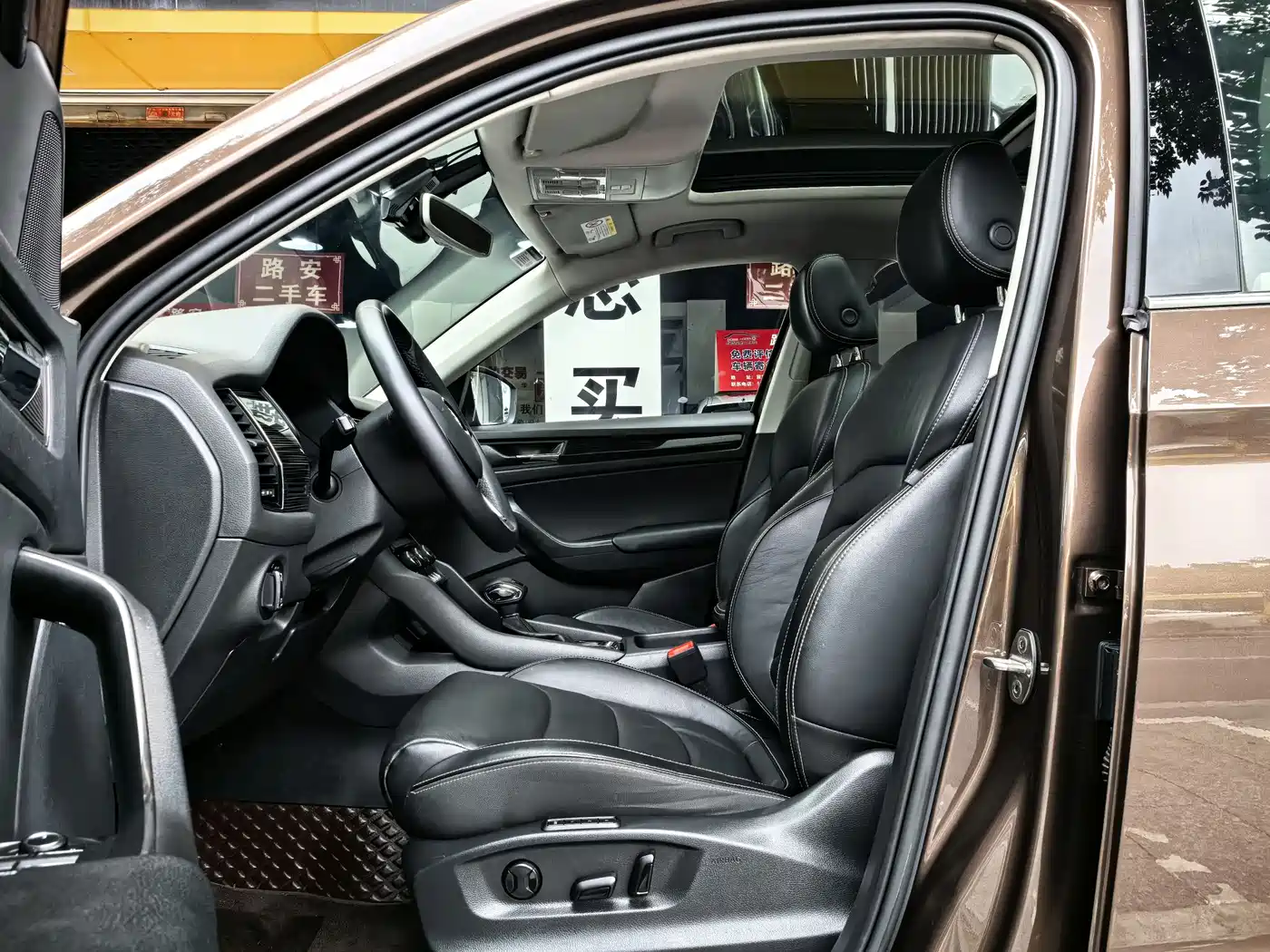 Škoda Kodiaq 2018 TSI330 5-seat FWD Luxury Premium фото 10