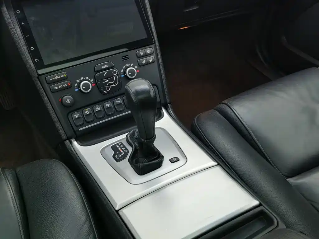 Volvo XC Classic 2016 2014 T5 Luxury Edition