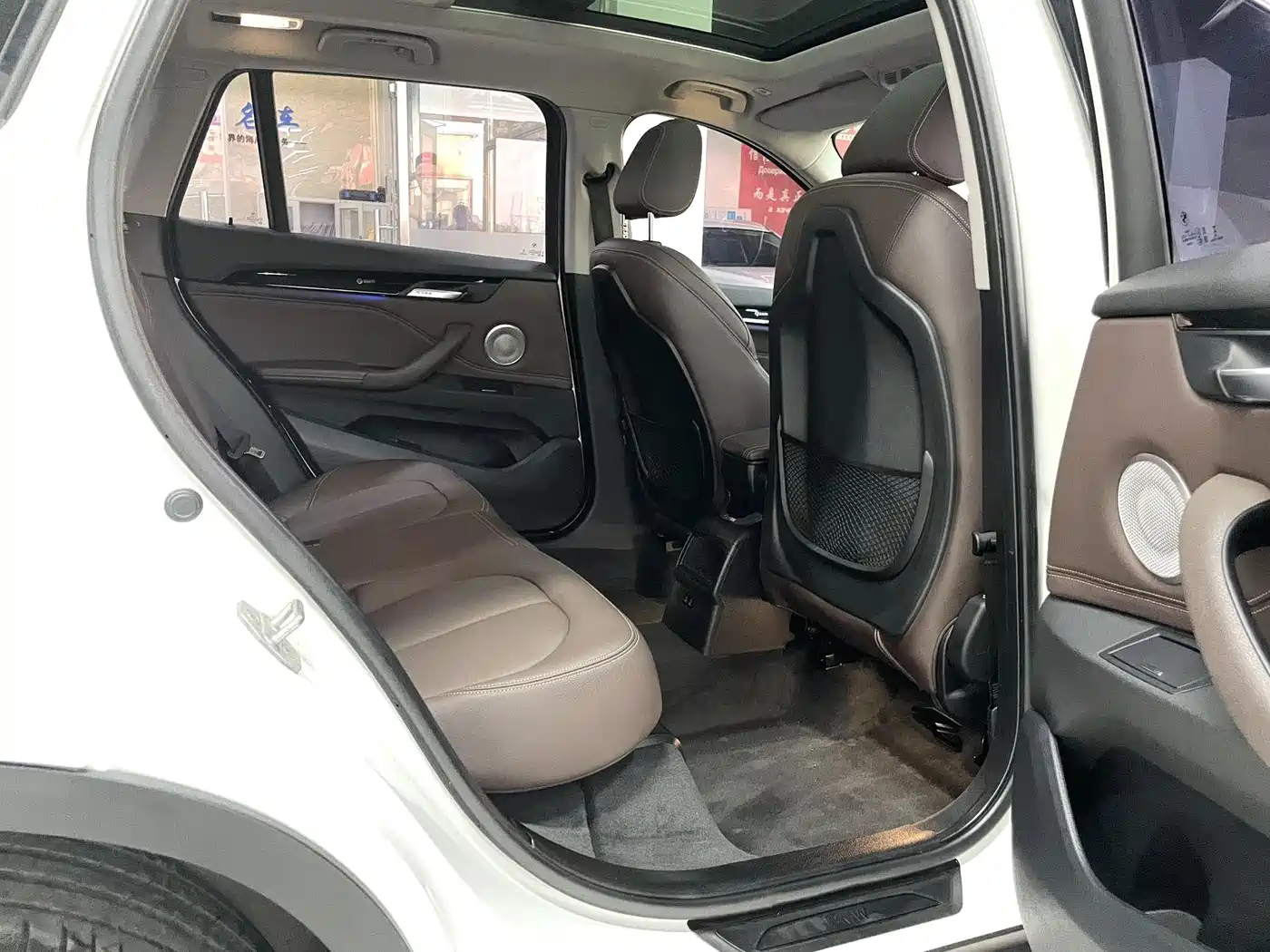 BMW X1 2022 sDrive20Li Fashion фото 13