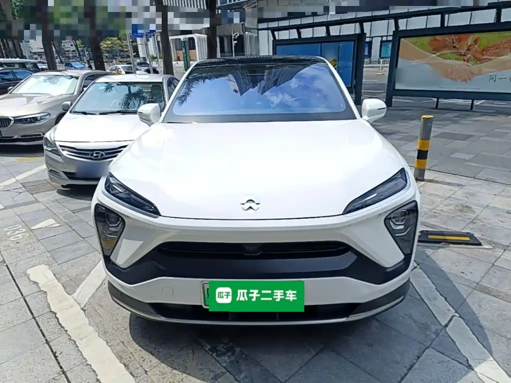 Фото 3 - NIO EC6