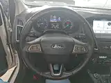 Фото 7 - Ford Focus