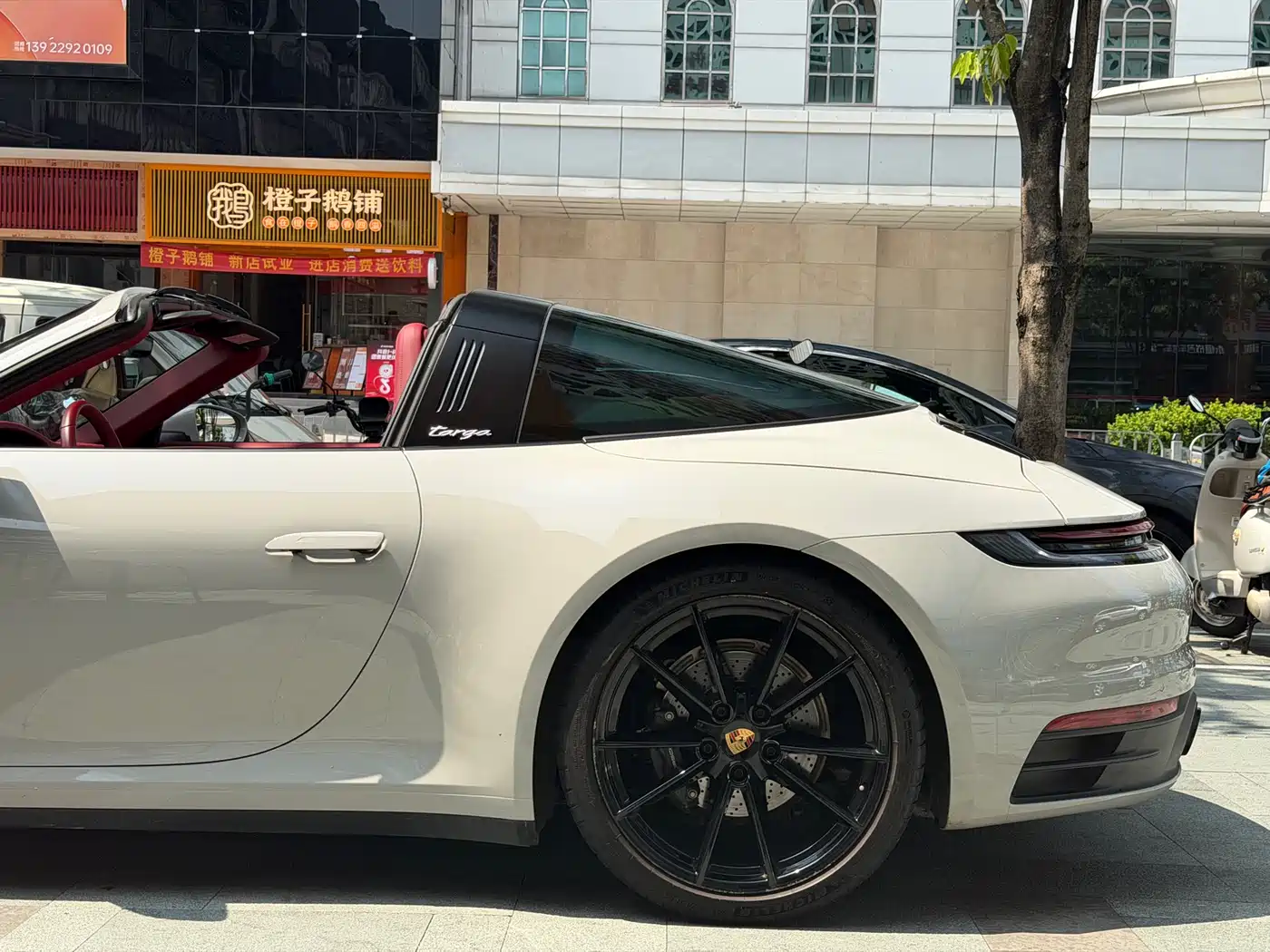 Porsche 911 2023 Targa 4 3.0T фото 9