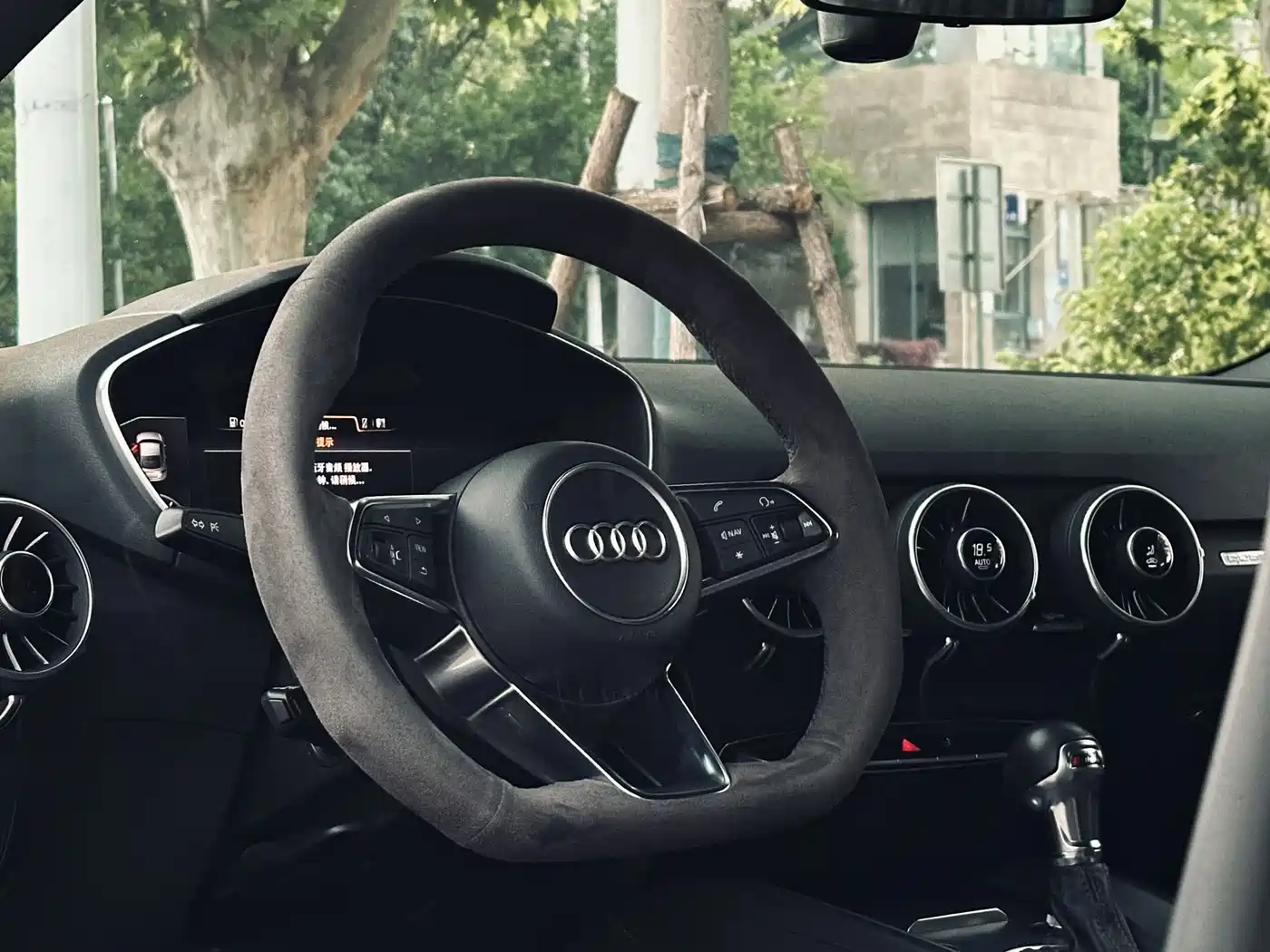 Audi TT 2015 TT Coupe 45 TFSI quattro фото 5