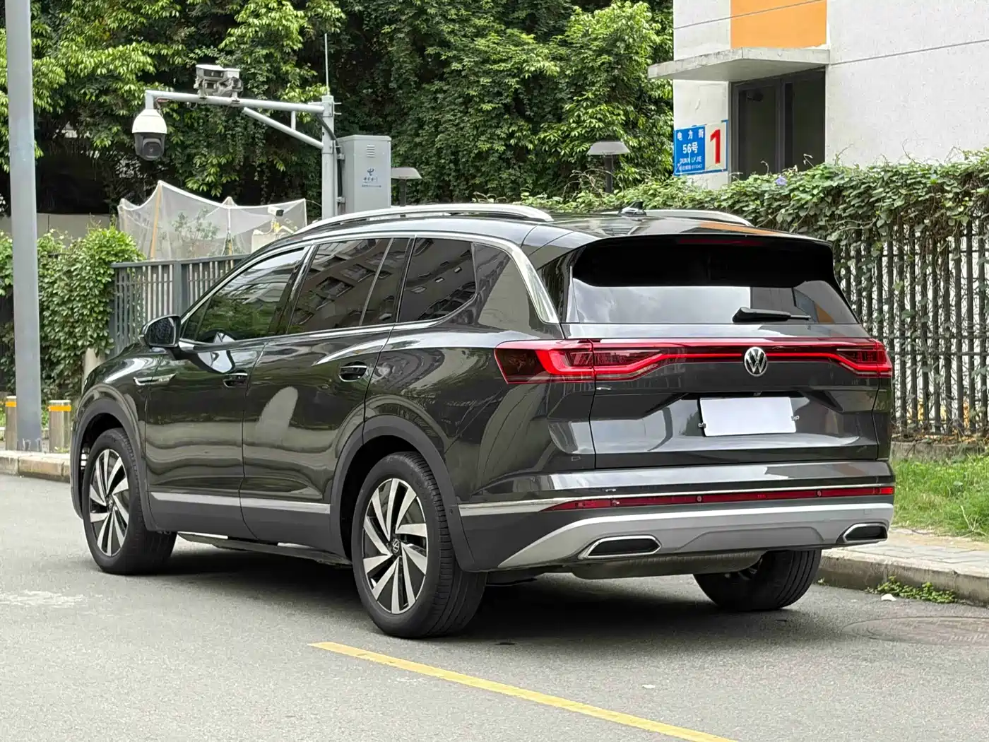 Volkswagen Talagon 2021 330TSI 2WD Luxury Premium Edition фото 7
