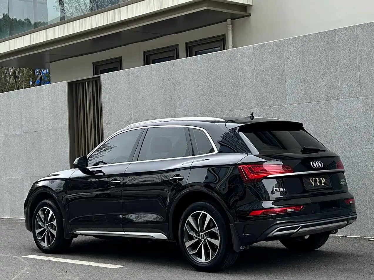 Audi Q5L 2022 40T Luxury Elegance фото 3