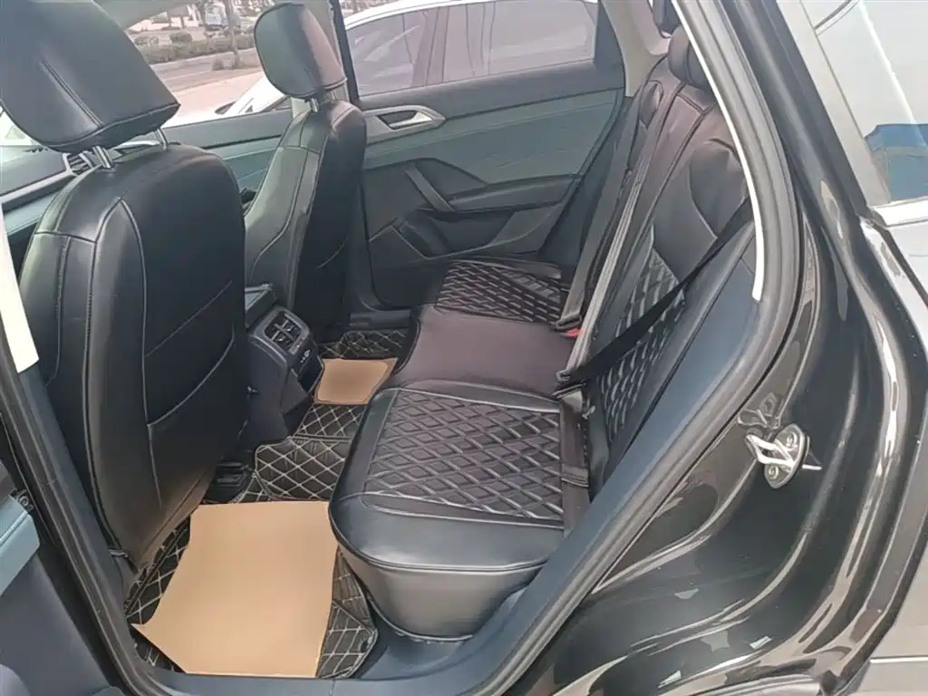 Volkswagen Tharu 2023 300TSI 2WD Full Moon Edition фото 17