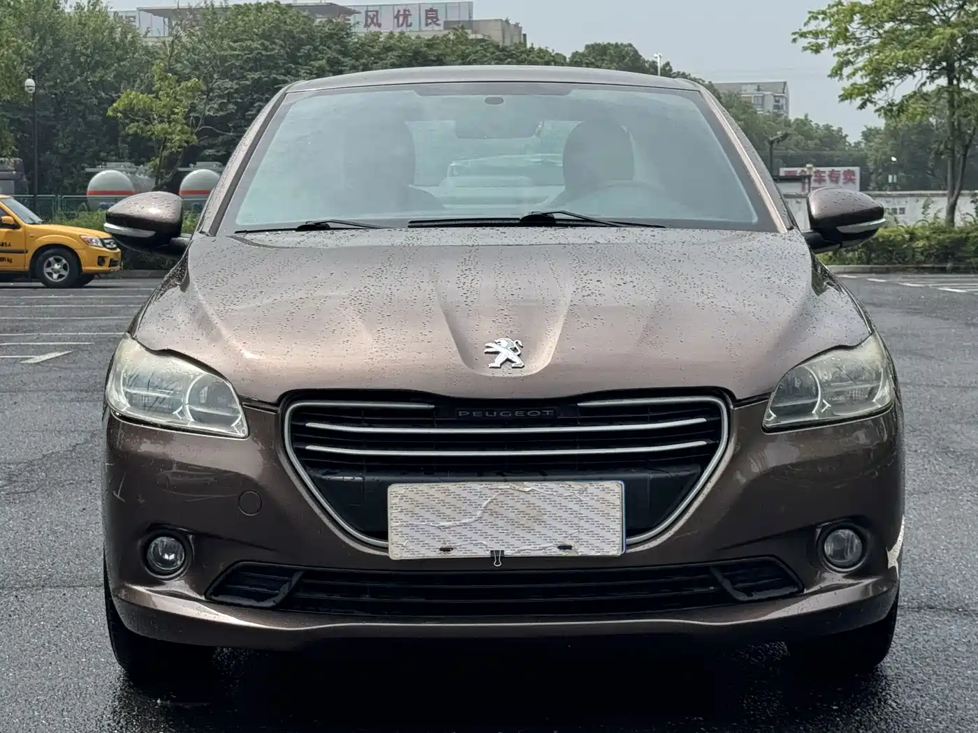 Peugeot 301 2015 2014 1.6L Automatic Comfort Edition