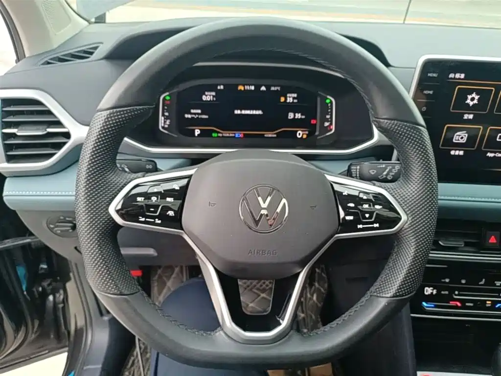 Volkswagen Tharu 2023 300TSI 2WD Full Moon Edition фото 11