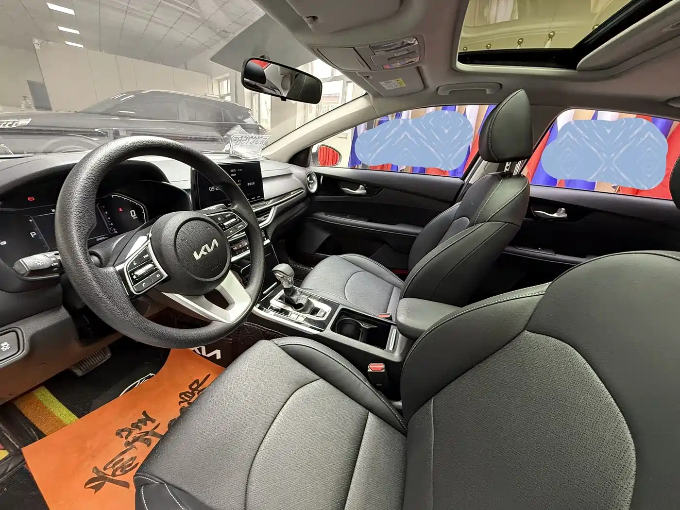 Kia K3 2021 1.5L CVT Fashion Edition фото 17