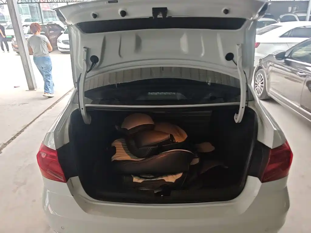 Volkswagen Jetta 2019 2019 Dream Edition 1.5L Manual Comfort