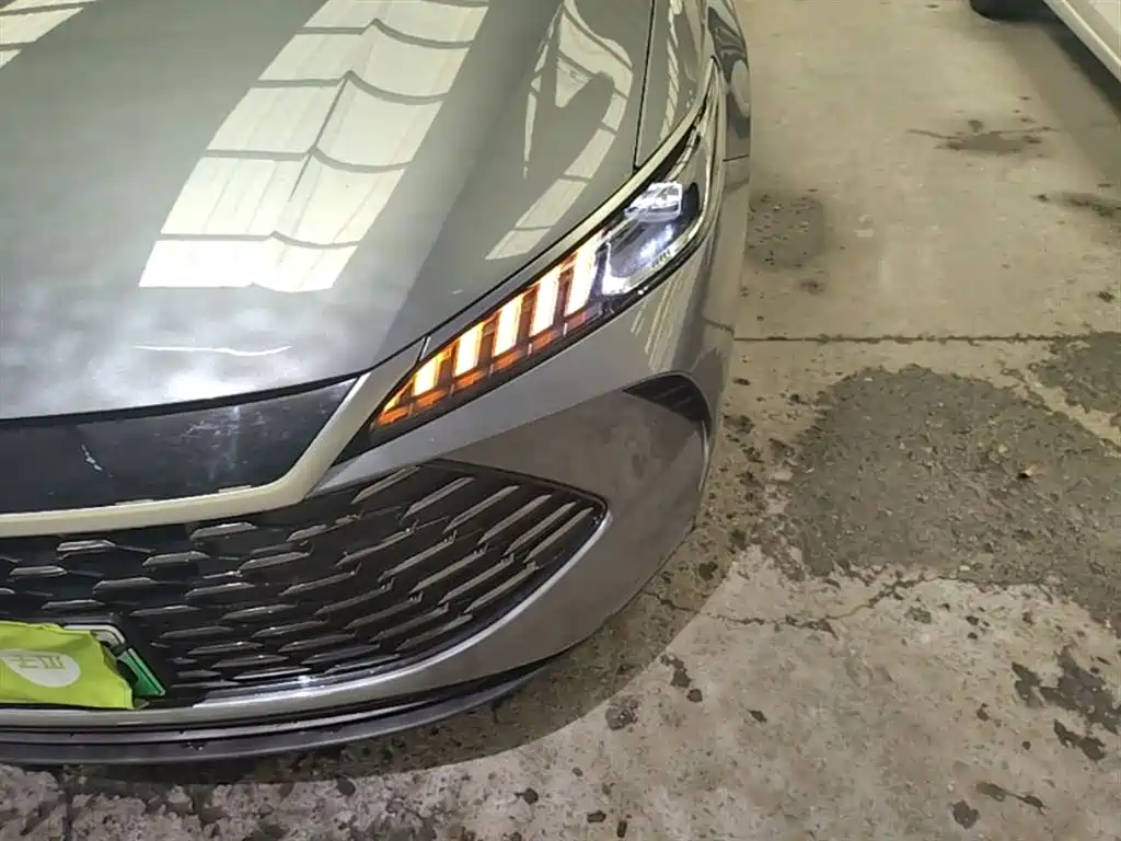 BYD Qin PLUS 2026 DM-i Smart Edition 128KM Progressive фото 24