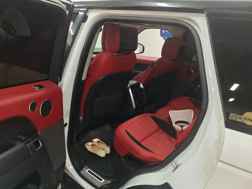 Фото 6 - Land Rover Range Rover Sport
