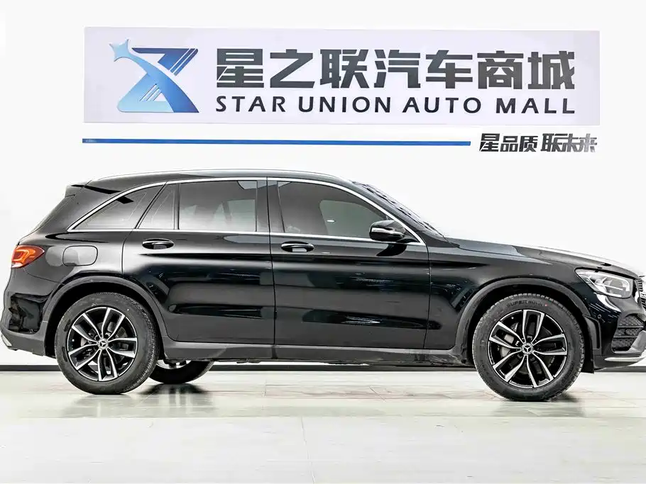 Mercedes-Benz GLC 2020 Facelift GLC 260 L 4MATIC Luxury фото 5