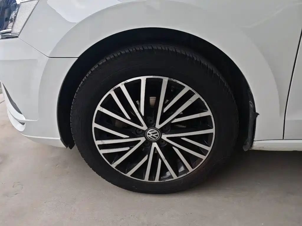 Volkswagen Jetta 2019 2019 Dream Edition 1.5L Manual Comfort