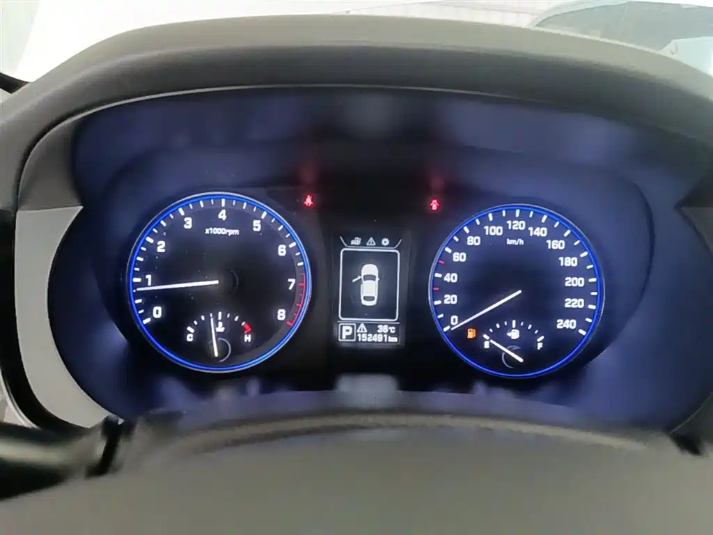Hyundai Mistra 2014 1.8L Auto Smart GLS фото 12