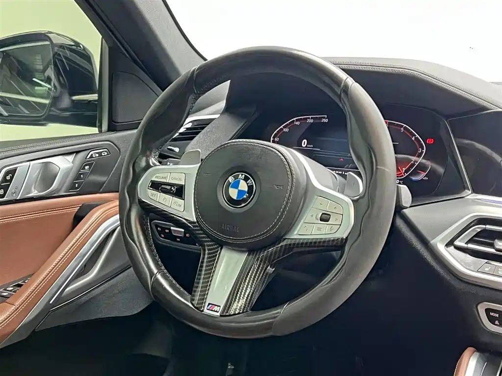 BMW X6 2021 xDrive30i M Sport Package фото 23