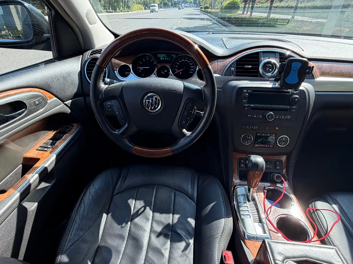 Buick Enclave 2010 2010 3.6L Flagship Edition