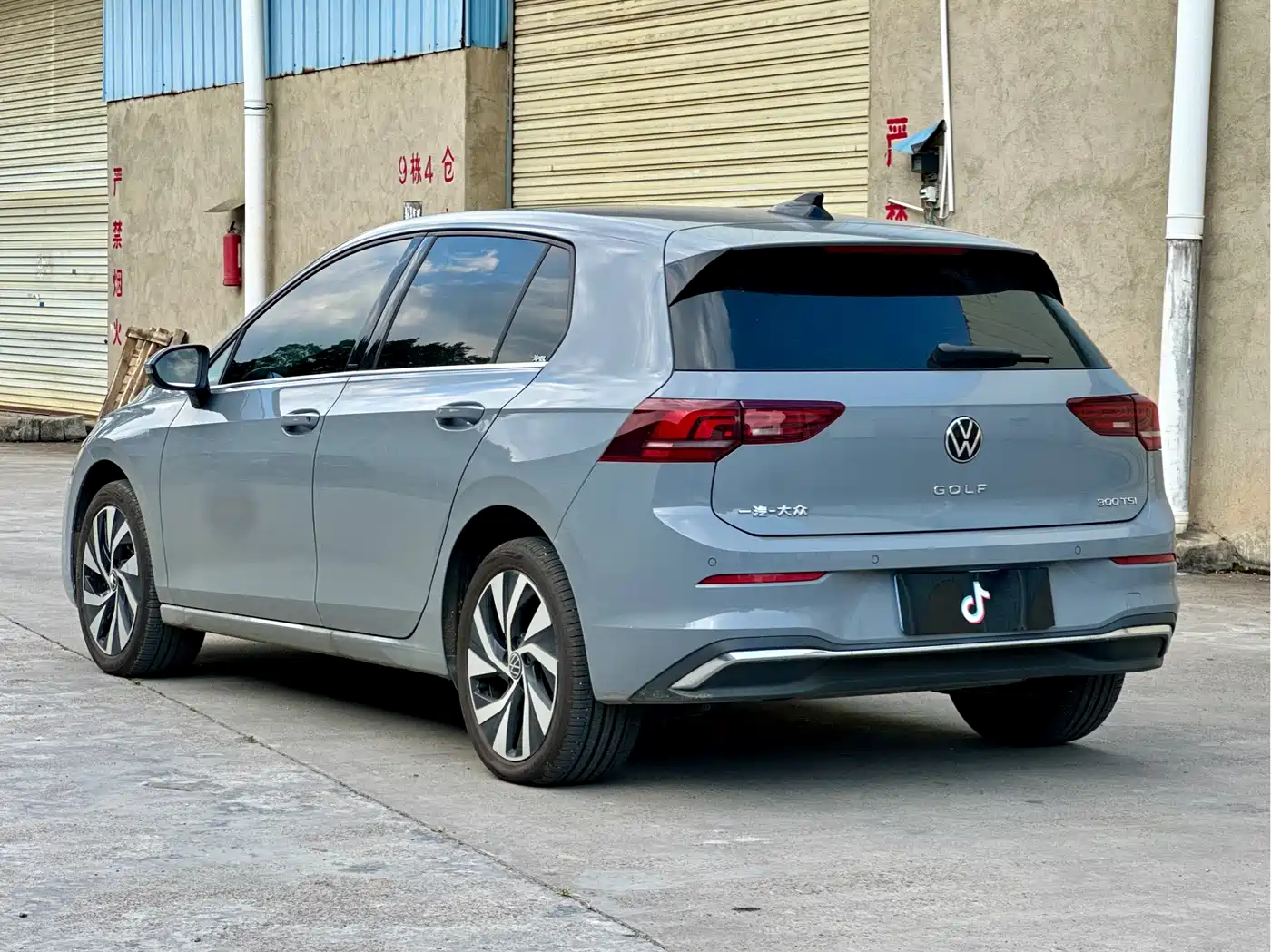 Volkswagen Golf 2026 300TSI Pro фото 6